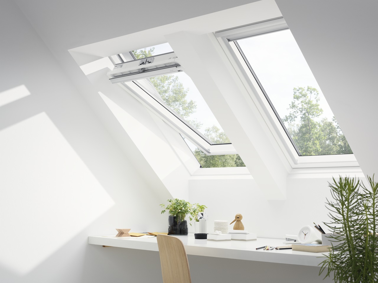 Velux мансардные шторки