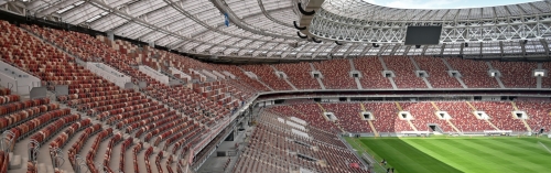Фанаты футбола покинули территорию стадиона «Лужники» за полчаса