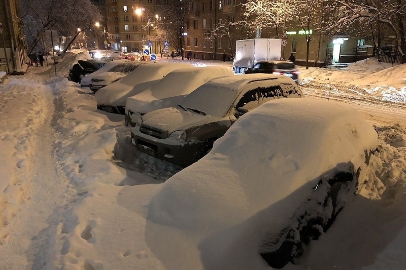 Слабый снег в Москве закончится к четвергу