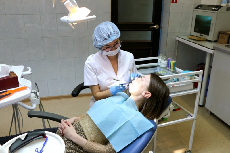Сколько стоит поход к стоматологу в ДФО