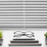 desk-read-office-spectacles-sunglasses-glasses-goggles-eyewear-vision-care-770818