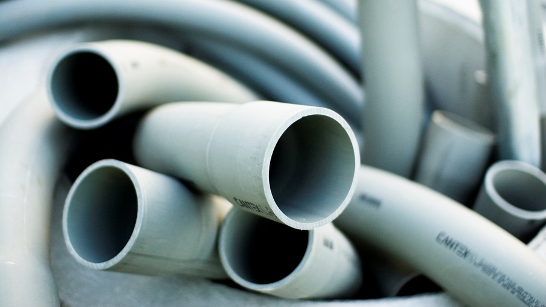 Пластиковые канализационные трубы: монтаж и классификация