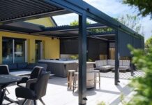 Биоклиматическая пергола: умная конструкция для идеального микроклимата на террасе
